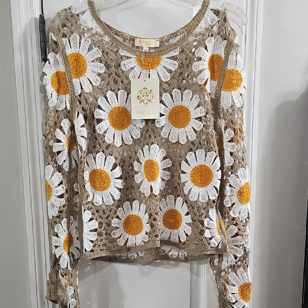 Rebellion Floral Crochet Blouse in Brown and White with Daisys.